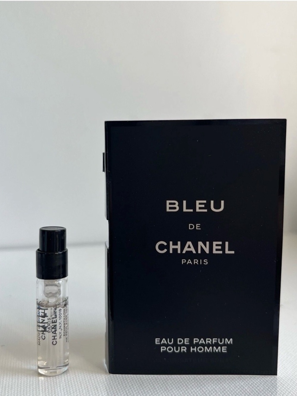 Chanel Bleu De Chanel Eau De Parfum Sample Spray For Men .05oz, 1.5ml